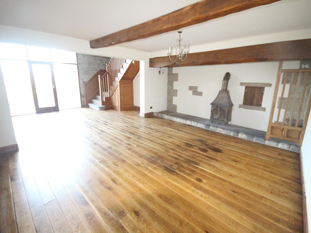 4 bedroom house To Let in Barnoldswick - IMG_0703.jpg